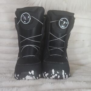 Burton Kids' Black Grom Boa Boots